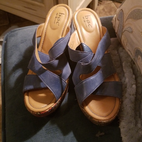 boc Wedge Sandals - Picture 3 of 3